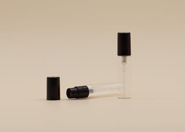 Le jet de parfum en verre rechargeable léger met la couleur en bouteille adaptée aux besoins du client par 2ml
