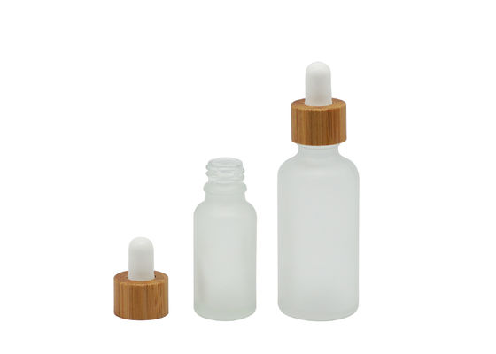 Bouteilles en verre en bambou givrées de compte-gouttes de l'huile 50ml essentielle