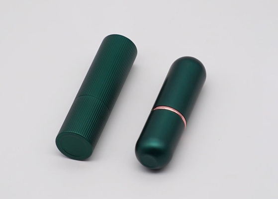Tubes vides magnétiques vert-foncé de baume à lèvres de forme ovale