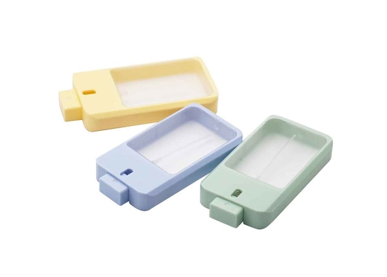 forme en plastique transparente jaune de carte de crédit de bouteille d'atomiseur du parfum 38ml