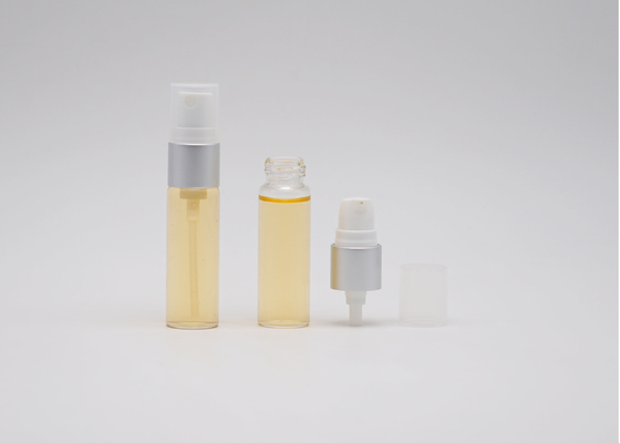 Bouteille en verre avec le mini atomiseur du parfum 8ml de vis de pulvérisateur en plastique de brume